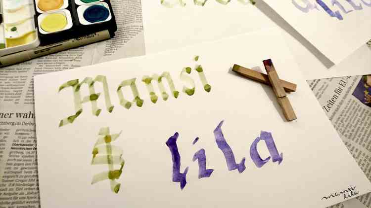 Kalligrafie mit Wäscheklammern